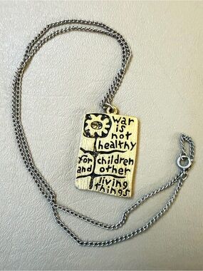 1968 Another Mother for Peace Anti War Vietnam Gold Tone Pendant Silver Necklace